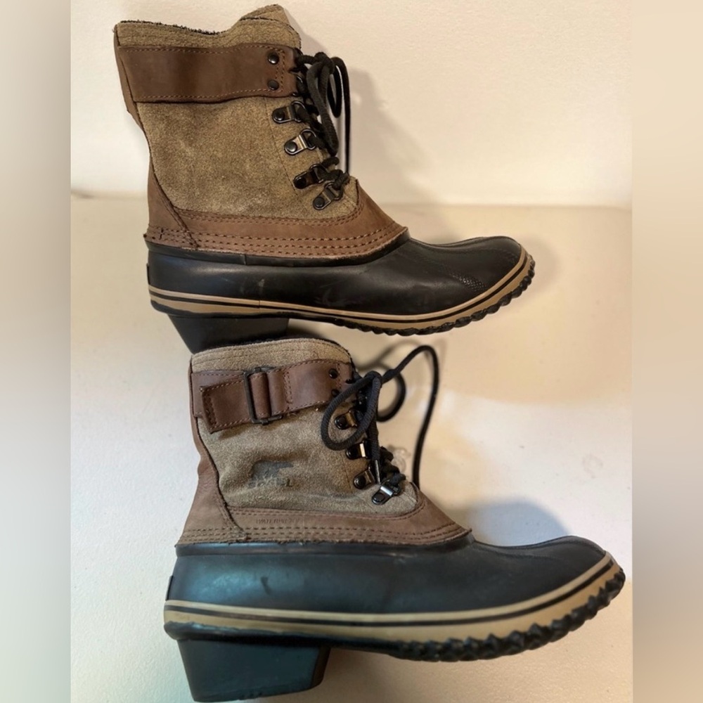 Sorel Winter Fancy Lace II Women’s Boot Size 9.5